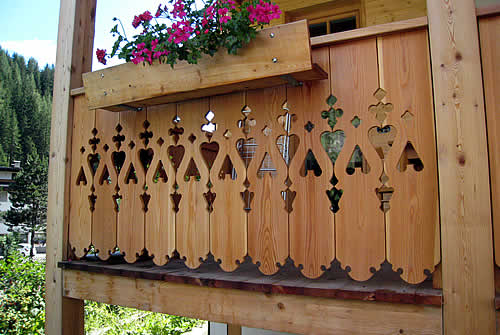 Balcone tirolese in legno